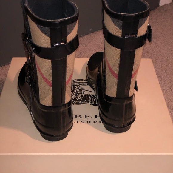Burberry Biker Rubber Boots - Picture 4 of 14